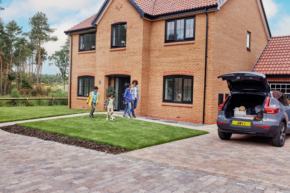 Bellway Homes SS2023 Day2 Scenario 01 0279 5000px